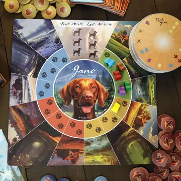 Spielbrett von Jano mit den vier Jahreszeiten und einem Vizsla in der Mitte, Draufsicht